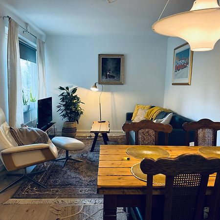 Lovely Apartment, Vuorimiehenkatu 31 Helsinki Luaran gambar