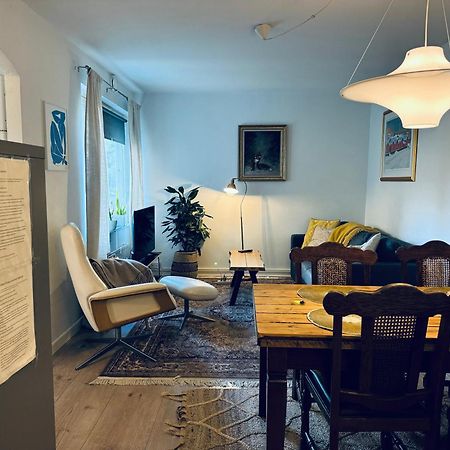 Lovely Apartment, Vuorimiehenkatu 31 Helsinki Luaran gambar